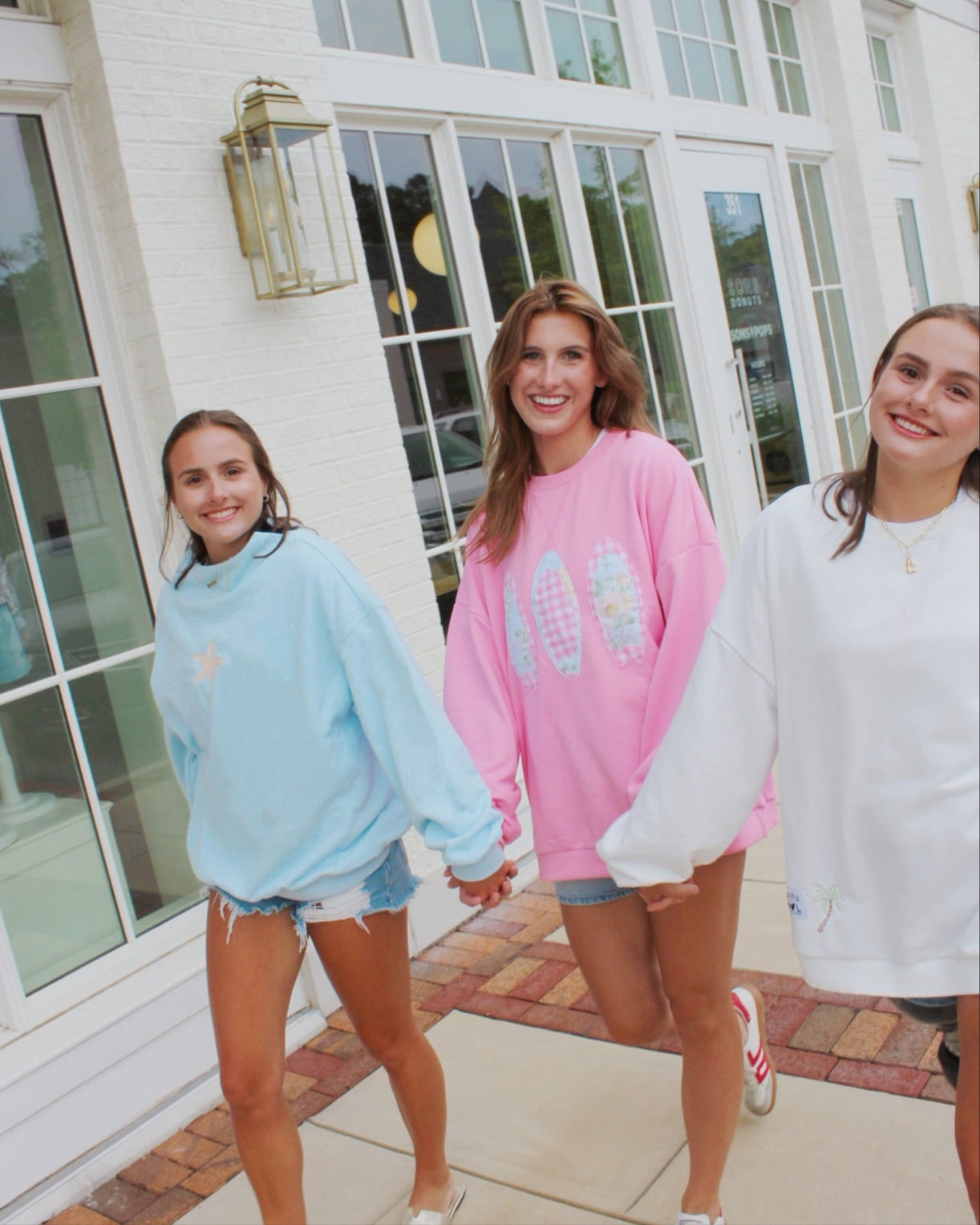GINGHAM SURFBOARD CREWNECK